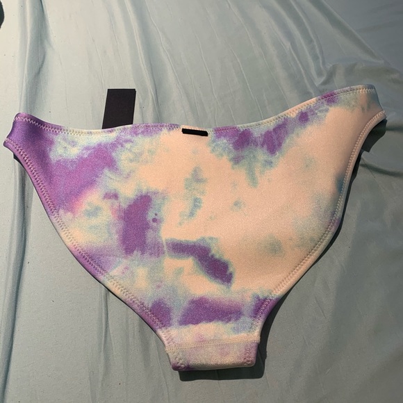Triangl NWT Tie Dye Bimini Bottoms - Picture 2 of 2